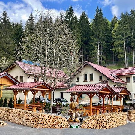Hotel & Gasthaus Sterngrund Zella-Mehlis Ngoại thất bức ảnh