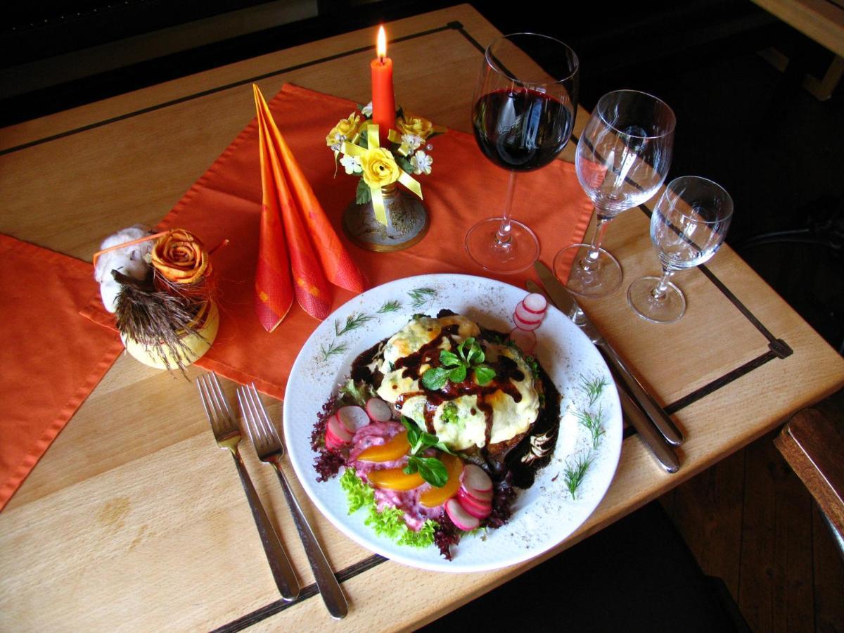 Hotel & Gasthaus Sterngrund Zella-Mehlis Ngoại thất bức ảnh